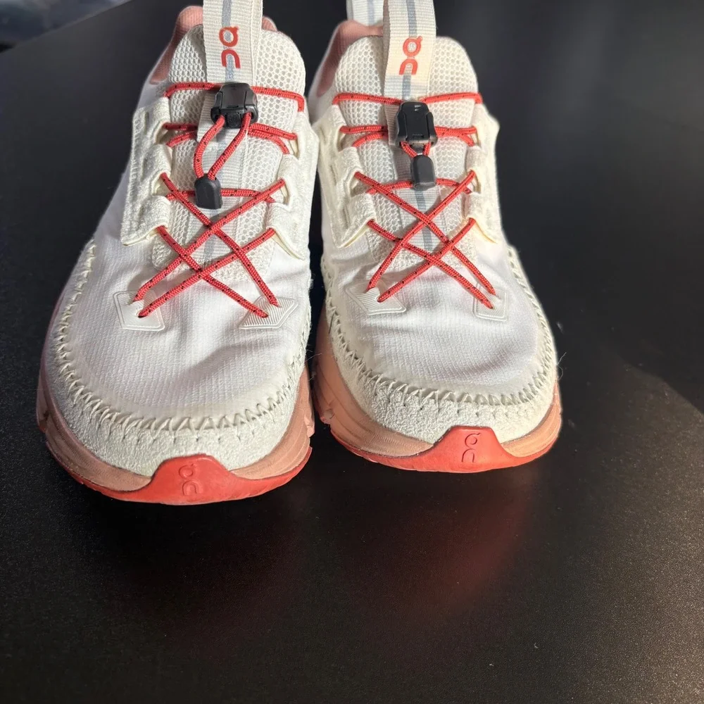 On Clouds cloudaway sneakers